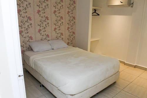 Hostal Familiar Carmencita Panama Stadt Exterior foto